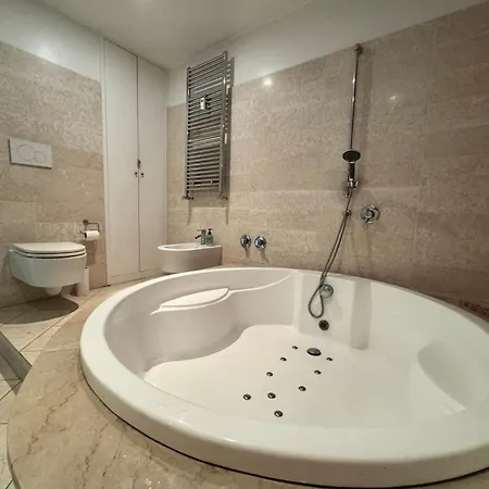 Parioli 2 Bedr Con Jacuzzi Vaticano 罗马